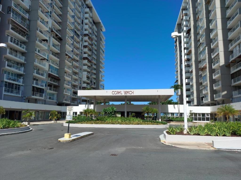 סן חואן Steps From Foxwoods- Beachfront Retreat With Pools מראה חיצוני תמונה